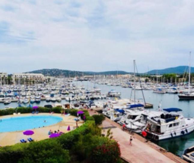 Апартаменты Petit Cocon Magnifique Vue Sur Marina Dans Le Golfe De Saint Tropez Коголин Экстерьер фото